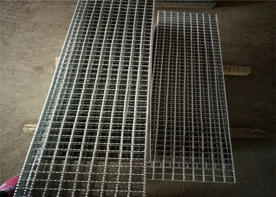 Porcellana Griglia del metallo dell'onere gravoso che pavimenta anti superficie galvanizzata elettrica slittante fornitore