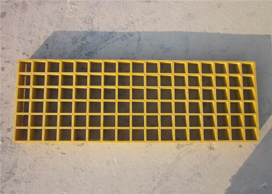 Porcellana 38 pavimento della plastica del × 38 del × 38 che gratta la piattaforma scorrevole anti- ad alta resistenza del petrolio fornitore