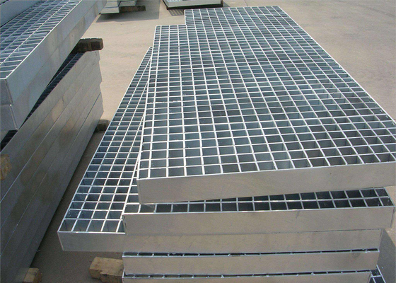 Porcellana Pavimento dell'acciaio inossidabile che gratta la grata normale dell'acciaio galvanizzata Antivari del cuscinetto fornitore