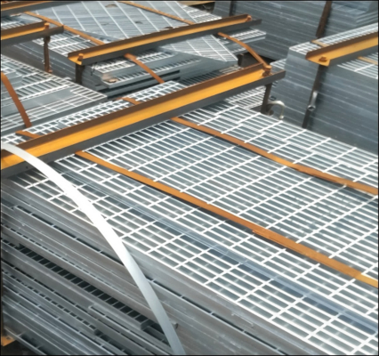 Griglia di scarico in acciaio zincato con design quadrato, materiale Q235/Q345
