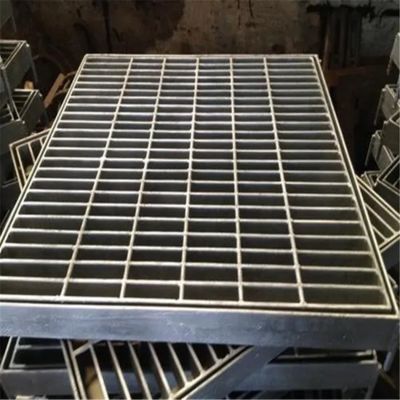 Acciaio tenero 25X5mm Galvanizzato Bar di cuscinetto Griglia Fornitore Standard 6.0 Meter