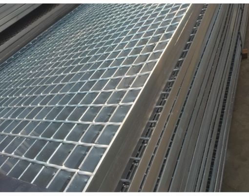 Tipo Dpl o Tipo Dt Grigliati in acciaio pressati a incastro a coda di rondine, ideali per applicazioni architettoniche e ornamentali