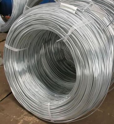 Filo di ferro zincato a caldo con rivestimento di zinco da 50-150 µm per edilizia e recinzioni, realizzato in acciaio a basso tenore di carbonio