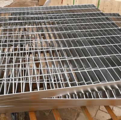 Copertura per scarico in grigliato d'acciaio antiscivolo per impieghi gravosi con proprietà resistenti ad acidi/alcali per uso esterno