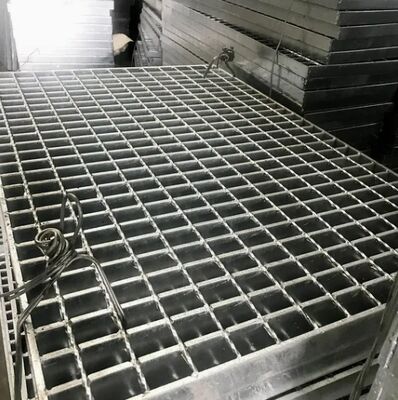 Griglia del metallo dello scolo della fossa dell'acciaio a basso tenore di carbonio Q235, copertura della griglia dello scolo di 10mm - di 3