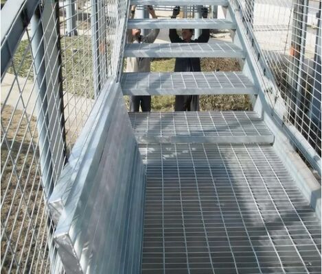 Griglie galvanizzate in acciaio con barre incrociate saldate per pavimenti di piattaforme industriali