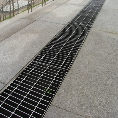Griglie in acciaio galvanizzato a caldo - Griglie a barre resistenti allo scivolamento ad alta resistenza per pavimenti industriali