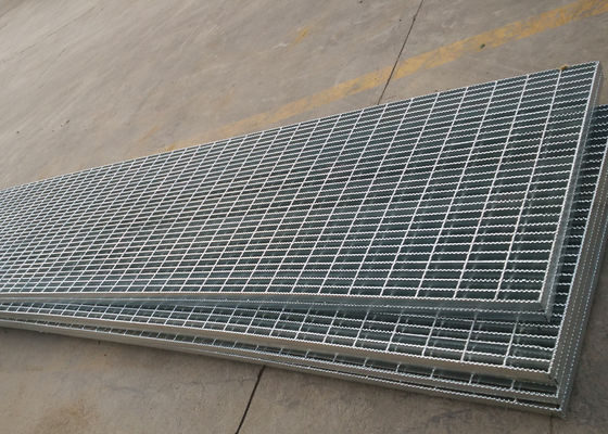 Piattaforma Antivari galvanizzato immerso caldo stridente d'acciaio dell'acciaio dolce che gratta 25mm x 5mm