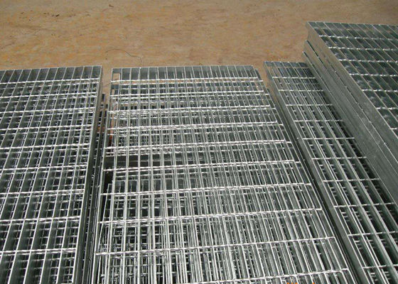 Passi stridente 30mm x 100mm, grata galvanizzata della piattaforma dell'acciaio inossidabile dell'acciaio