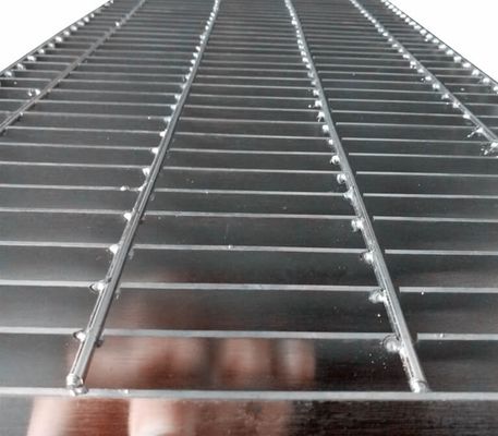 Materiali di costruzione metallici Galvanizzati Q235/Q345/SS304/SS316 Griglie in acciaio inossidabile