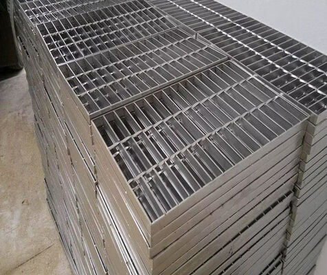 Griglia di acciaio galvanizzato a caldo per uso esterno 32X5mm personalizzata