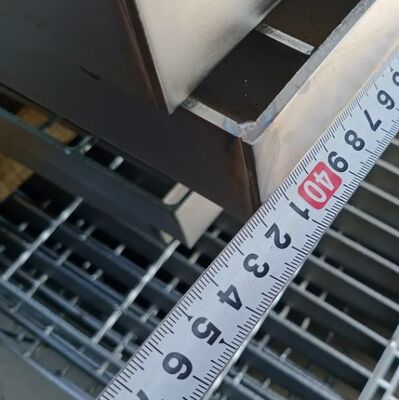 Griglie di acciaio galvanizzate a caldo 40X3mm 800X1600mm per coperture di scarico industriali e passerelle
