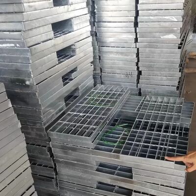 Griglie di acciaio serrato galvanizzato rimovibile da 25X3 mm per piattaforme antiscivolo e passerelle